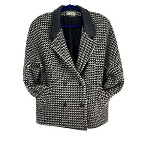 Vintage B&W Houndstooth Oversized Double Breasted Wool Coat with Leather Collar
